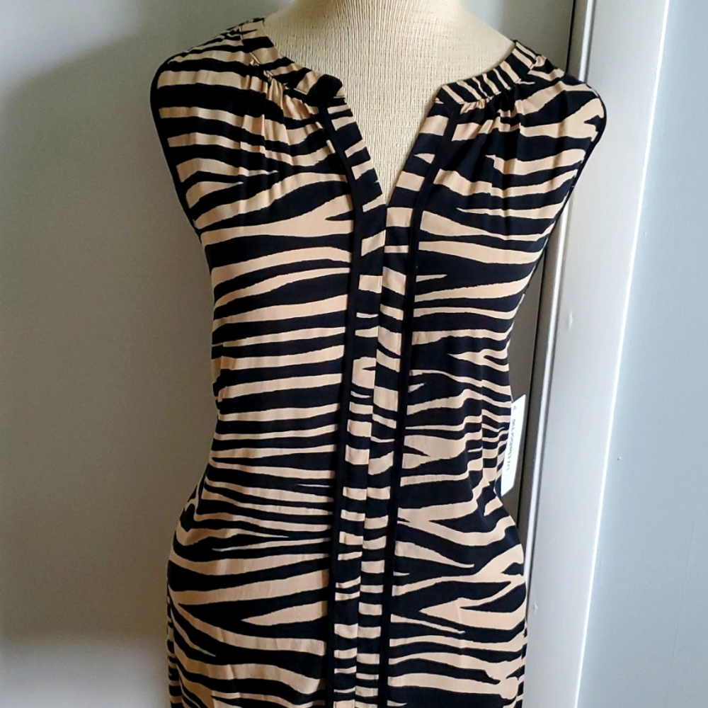 Liz Claiborne Womens Split Crew Neck Sleeveless Tunic Top